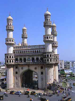 Charminar-SymbolOfHyderabad.jpg