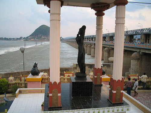 vijayawadaKrishnaRriver.jpg